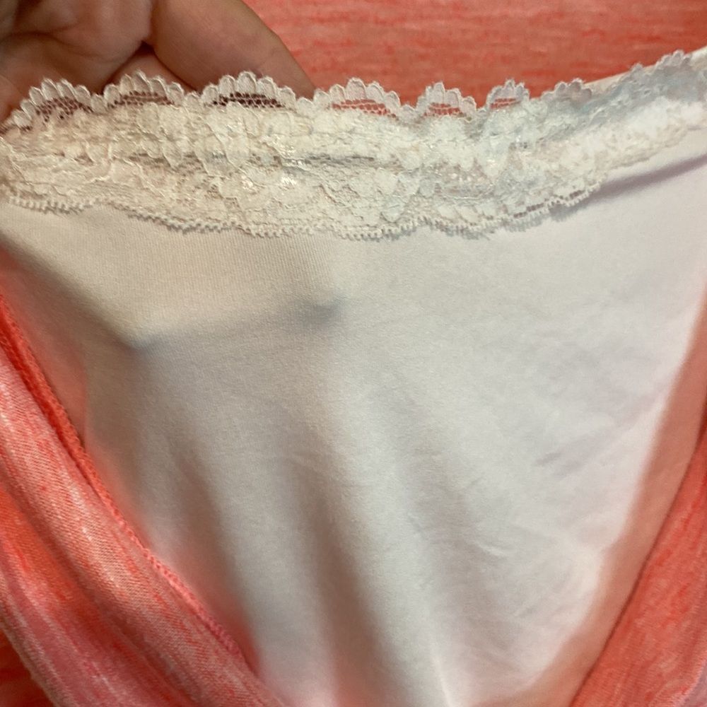 Peach/white blouse - Picture 2 of 9
